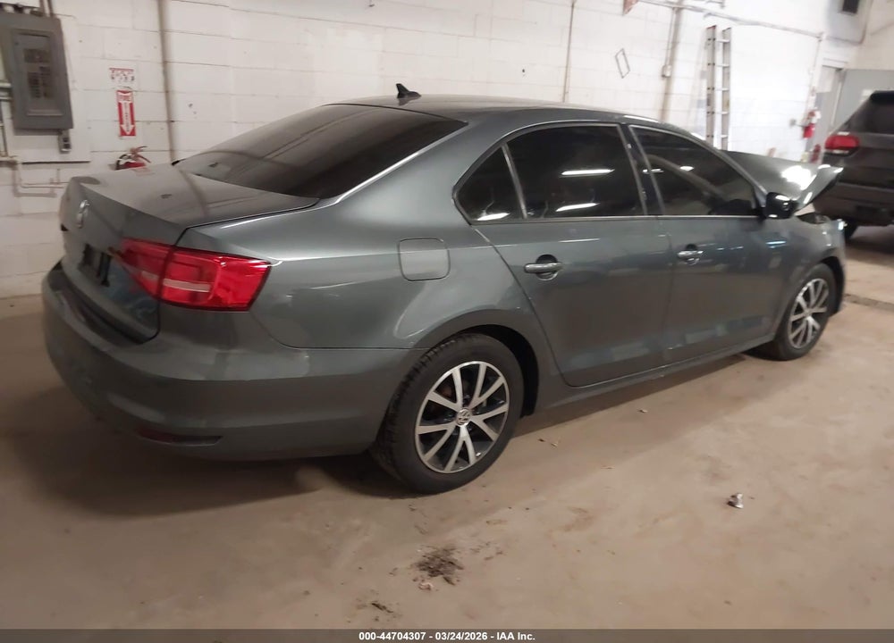 2015 VOLKSWAGEN JETTA 2.0L S VIN: 3VW2K7AJ2FM241273