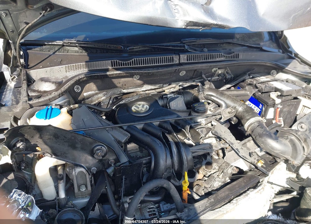 2015 VOLKSWAGEN JETTA 2.0L S VIN: 3VW2K7AJ2FM241273