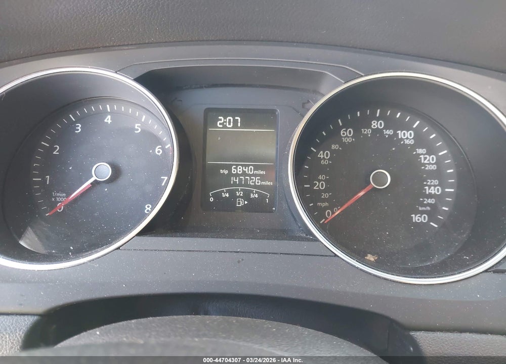 2015 VOLKSWAGEN JETTA 2.0L S VIN: 3VW2K7AJ2FM241273
