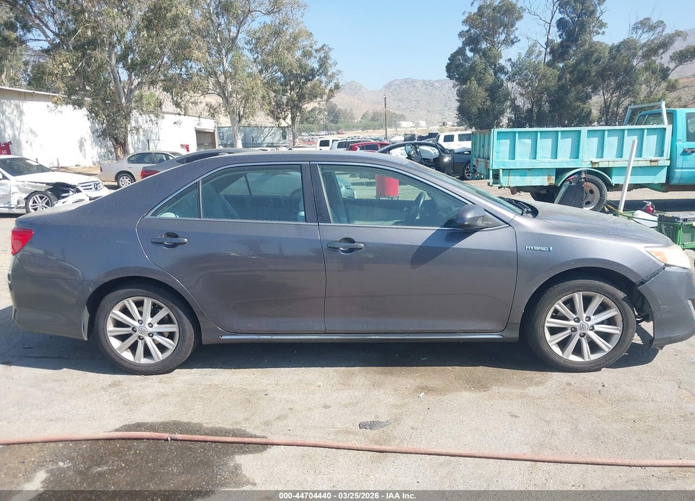 2014 TOYOTA CAMRY HYBRID XLE VIN: 4T1BD1FK0EU136247