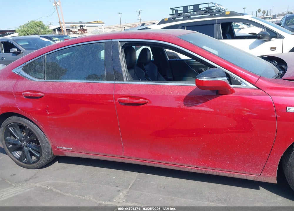 2022 LEXUS ES 300H F SPORT VIN: 58AGA1C18NU015761