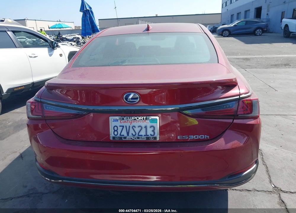 2022 LEXUS ES 300H F SPORT VIN: 58AGA1C18NU015761