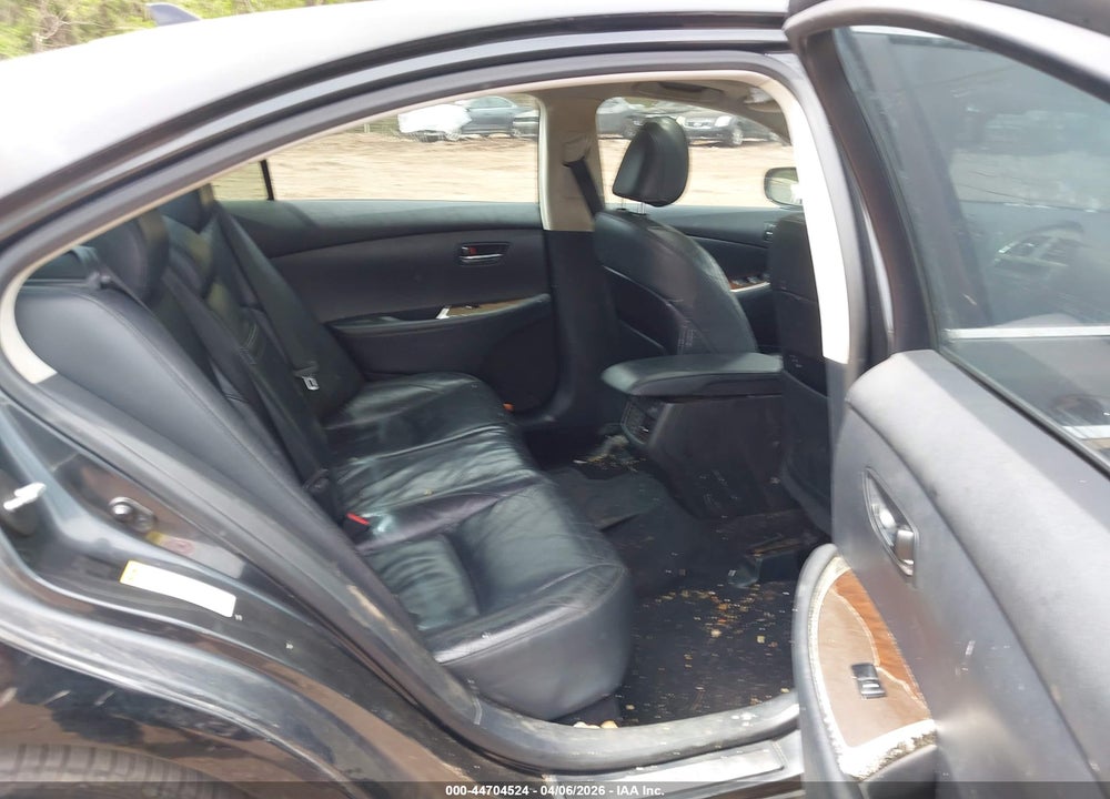 2010 LEXUS ES 350 VIN: JTHBK1EG2A2405912