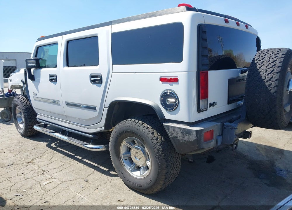 2006 HUMMER H2 VIN: 5GRGN23U06H116530