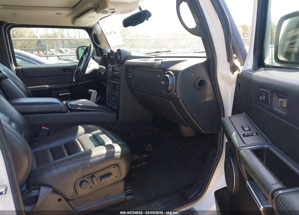 2006 HUMMER H2 VIN: 5GRGN23U06H116530