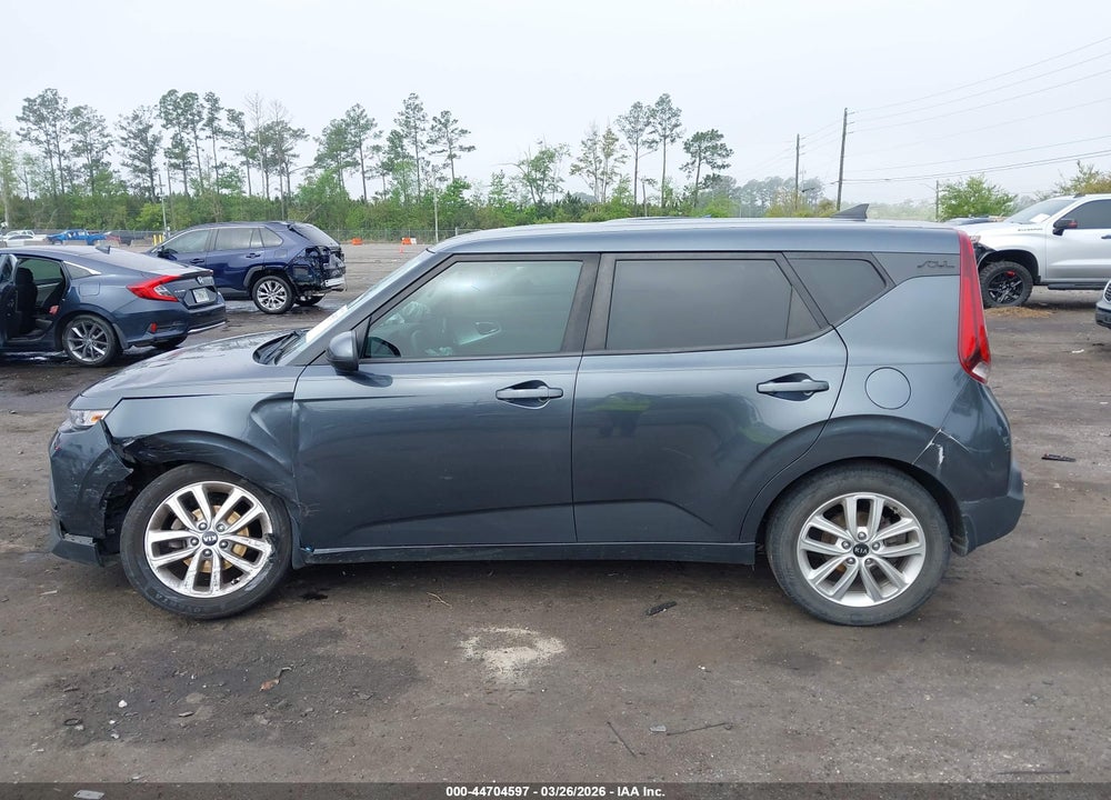 2020 KIA SOUL LX VIN: KNDJ23AU9L7004660