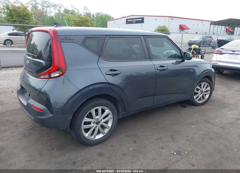 2020 KIA SOUL LX VIN: KNDJ23AU9L7004660