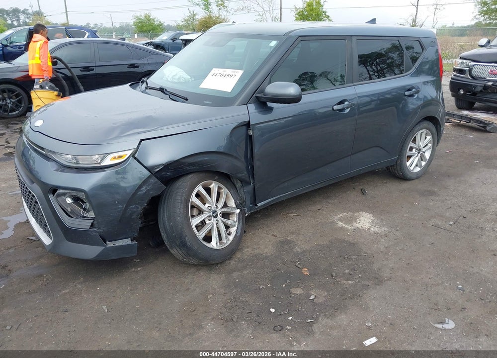 2020 KIA SOUL LX VIN: KNDJ23AU9L7004660