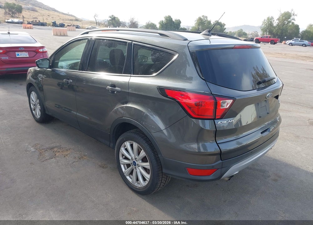 2019 FORD ESCAPE SEL VIN: 1FMCU0HD0KUA35718