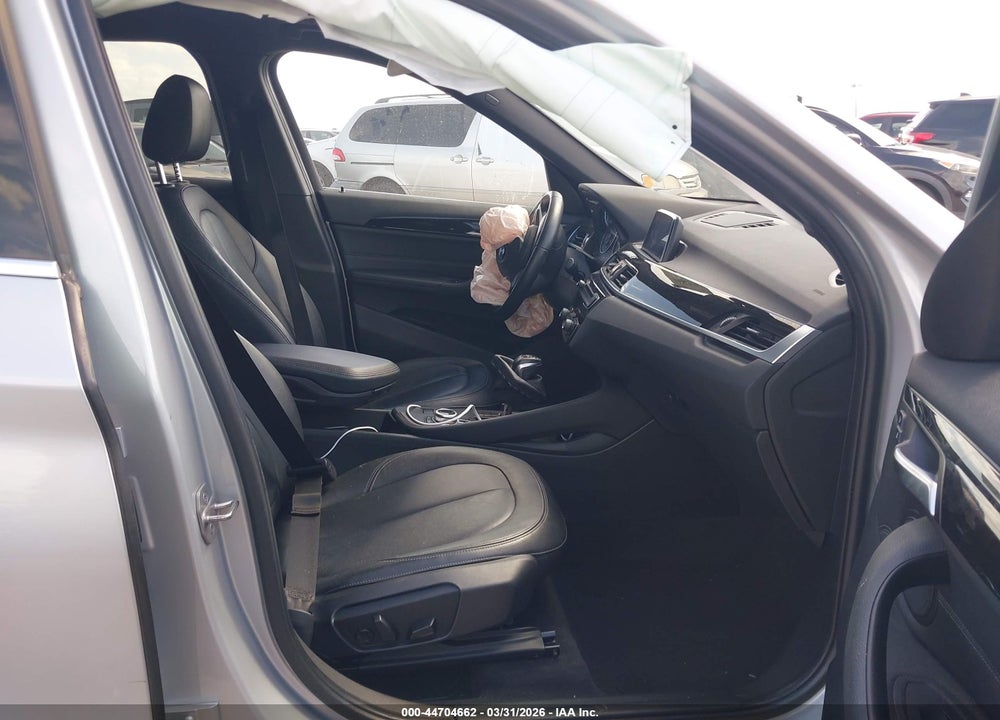 2018 BMW X1 SDRIVE28I VIN: WBXHU7C38J5H41352