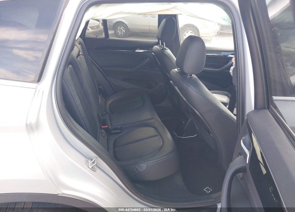 2018 BMW X1 SDRIVE28I VIN: WBXHU7C38J5H41352