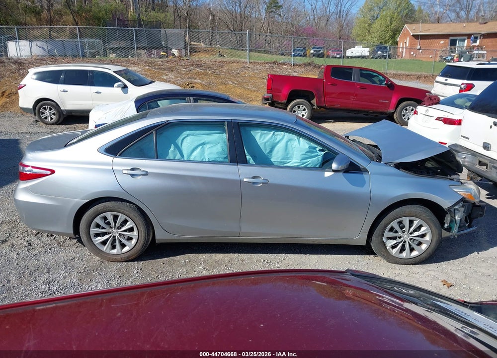 2016 TOYOTA CAMRY LE VIN: 4T4BF1FK5GR560672