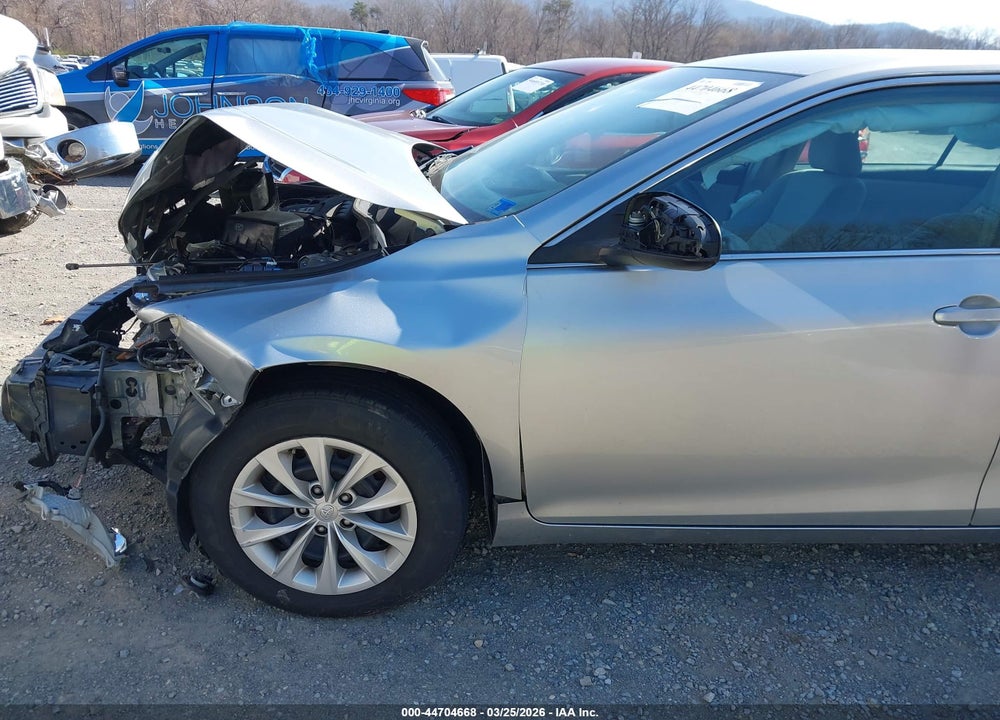 2016 TOYOTA CAMRY LE VIN: 4T4BF1FK5GR560672