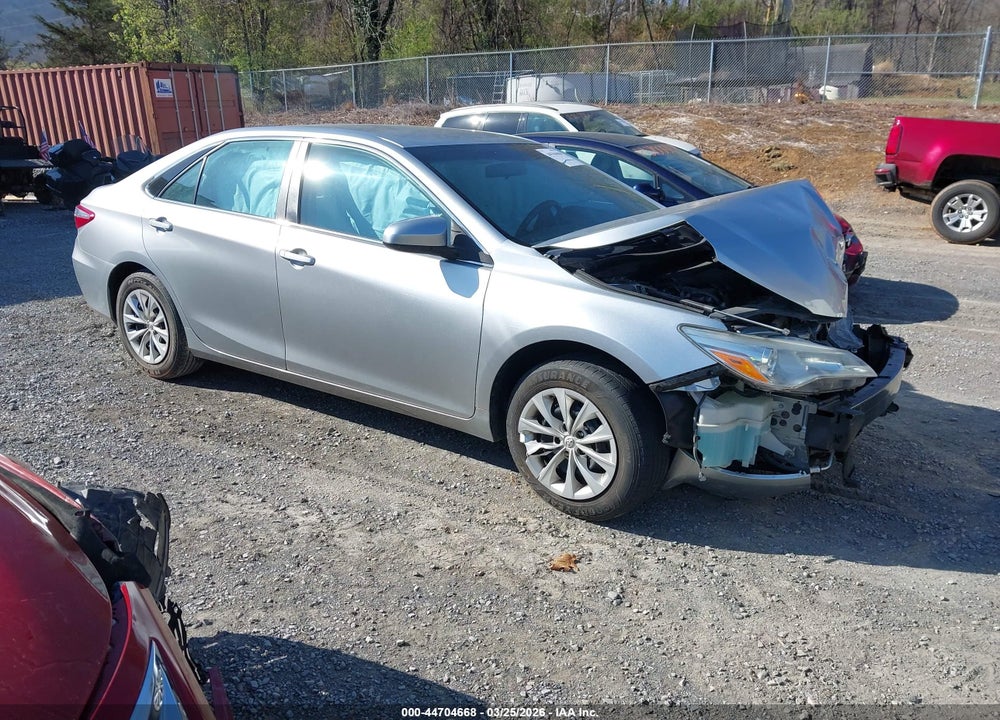 2016 TOYOTA CAMRY LE VIN: 4T4BF1FK5GR560672