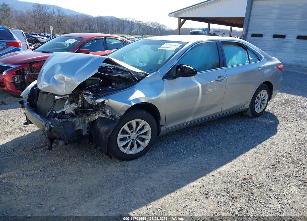 2016 TOYOTA CAMRY LE VIN: 4T4BF1FK5GR560672