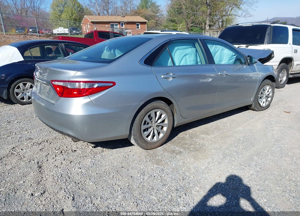 2016 TOYOTA CAMRY LE VIN: 4T4BF1FK5GR560672