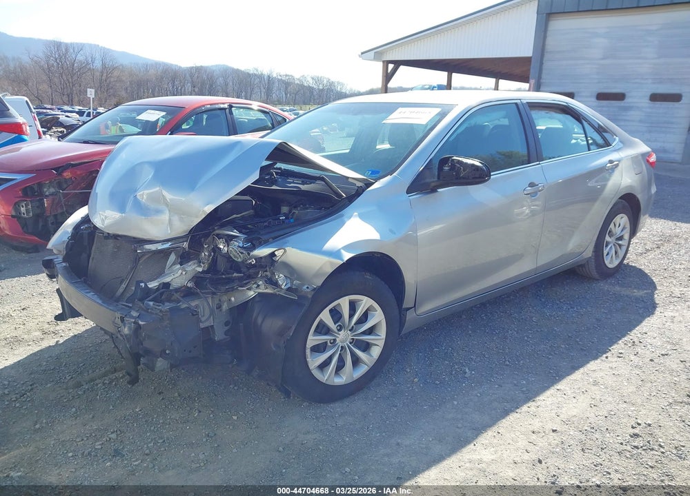 2016 TOYOTA CAMRY LE VIN: 4T4BF1FK5GR560672