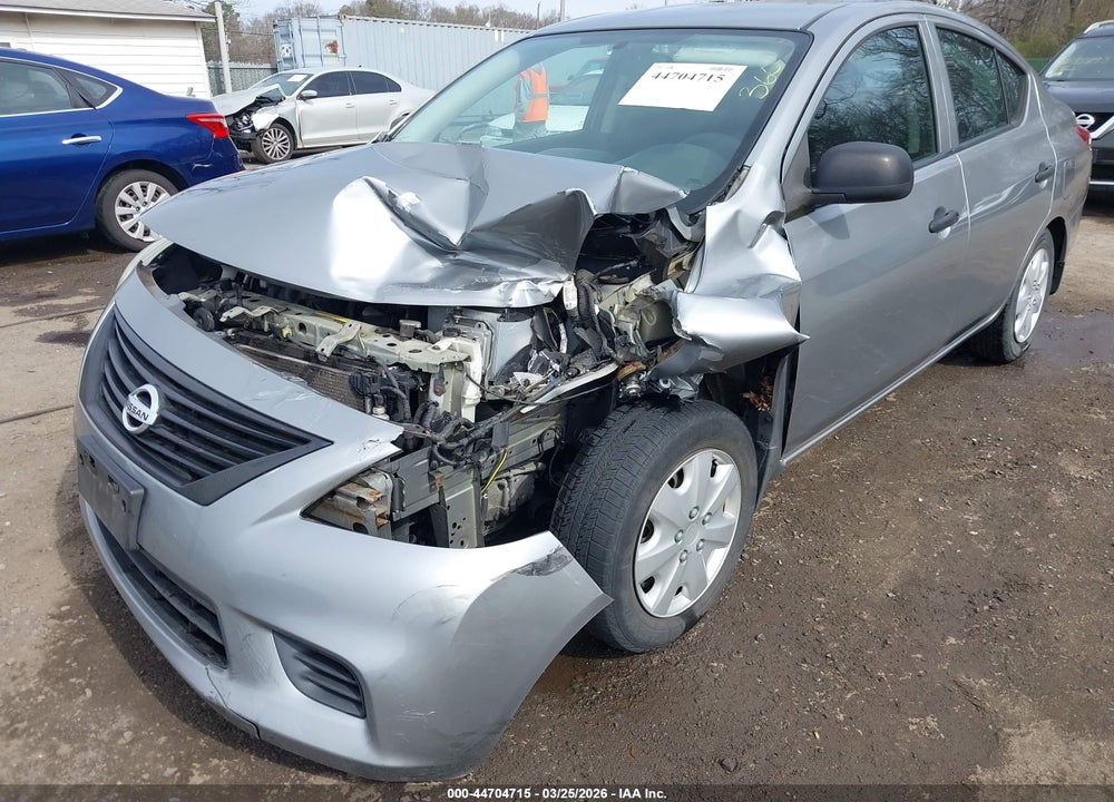 2014 NISSAN VERSA 1.6 S VIN: 3N1CN7AP5EL844311