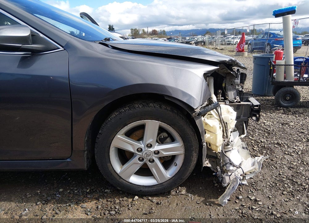 2012 TOYOTA CAMRY SE VIN: 4T1BF1FK0CU200164