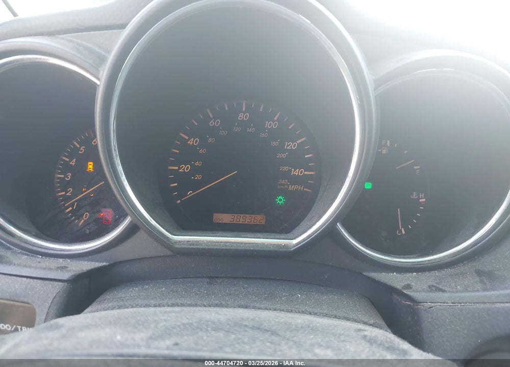 2004 LEXUS RX 330 VIN: JTJGA31U240005833