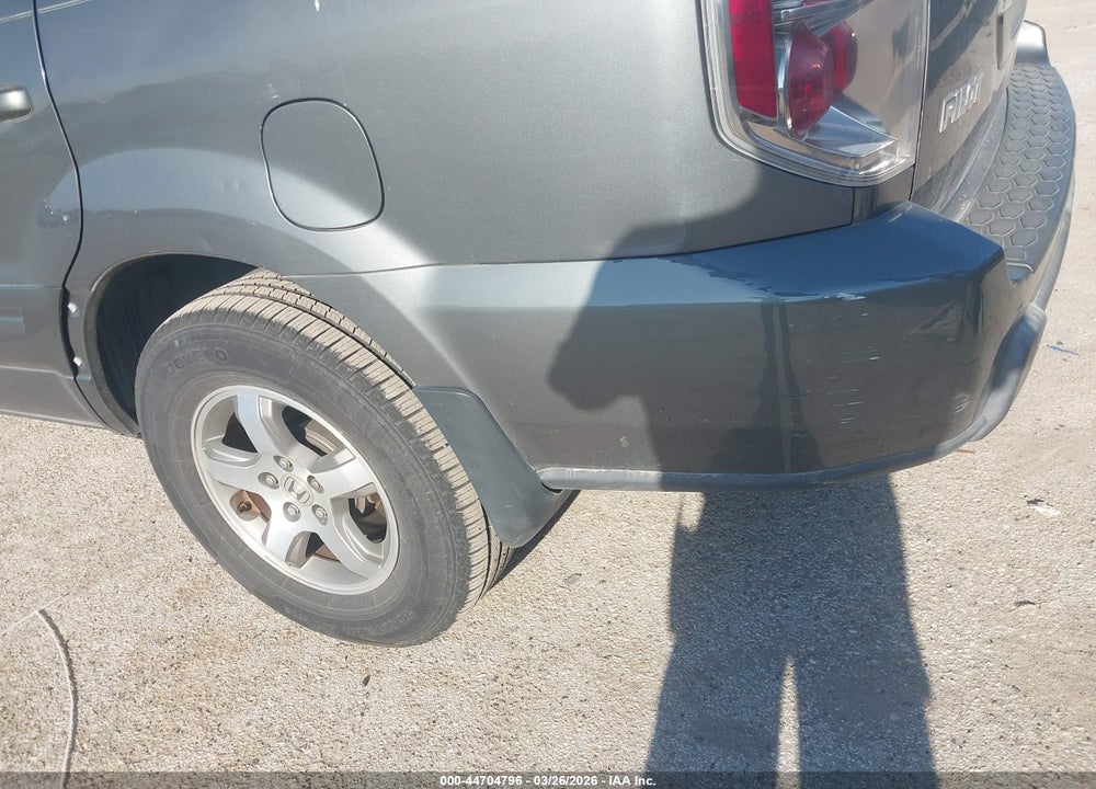2007 HONDA PILOT EX-L VIN: 5FNYF18517B006358