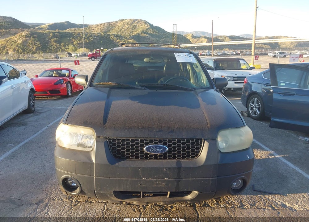 2005 FORD ESCAPE LIMITED VIN: 1FMYU04155KD75075