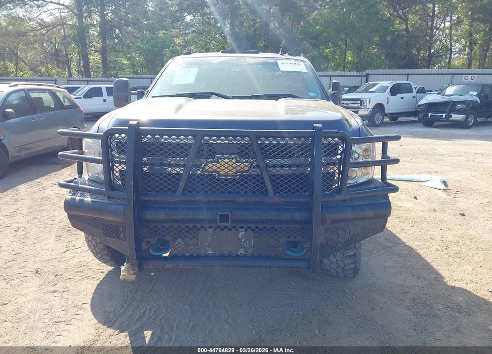 2011 CHEVROLET SILVERADO 2500HD LT VIN: 1GC1KXCG8BF117129