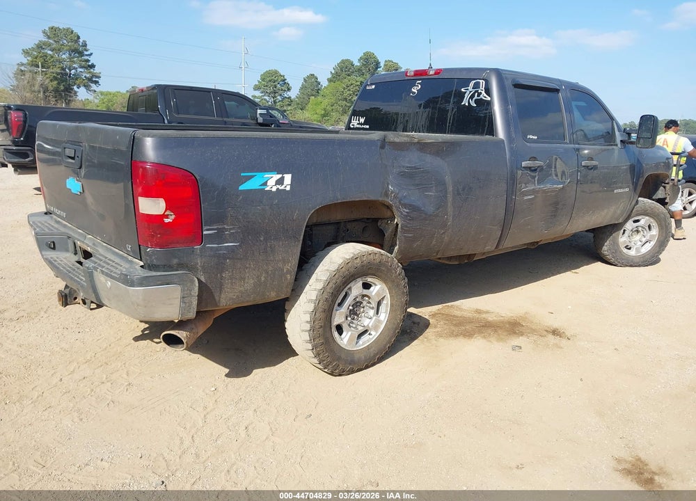 2011 CHEVROLET SILVERADO 2500HD LT VIN: 1GC1KXCG8BF117129