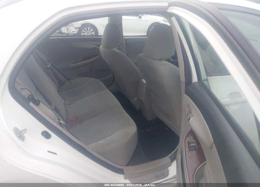 2011 TOYOTA COROLLA LE VIN: 2T1BU4EE4BC714098