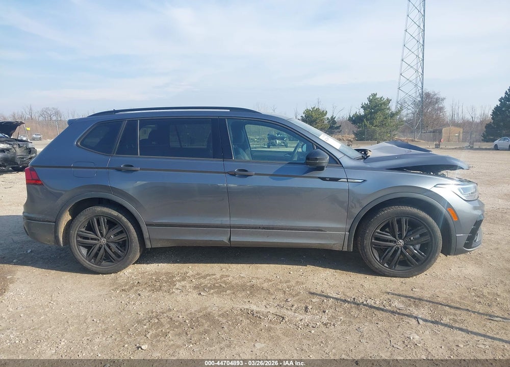 2022 VOLKSWAGEN TIGUAN 2.0T SE R-LINE BLACK VIN: 3VV8B7AX4NM129768