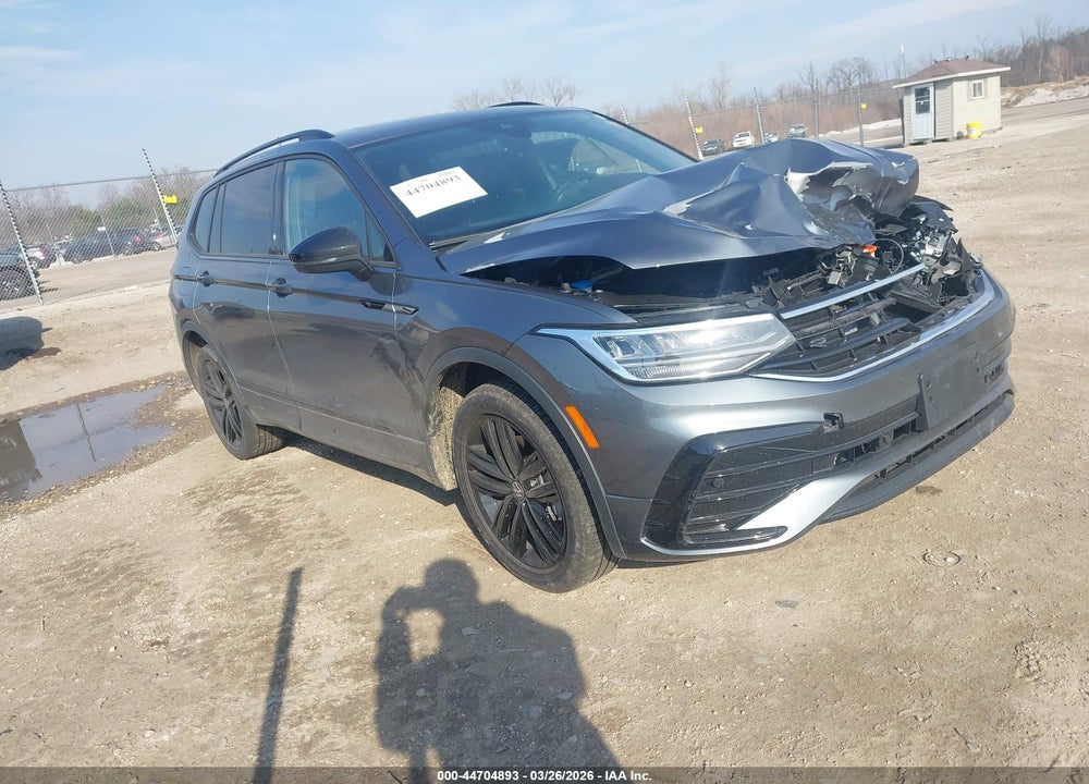 2022 VOLKSWAGEN TIGUAN 2.0T SE R-LINE BLACK VIN: 3VV8B7AX4NM129768