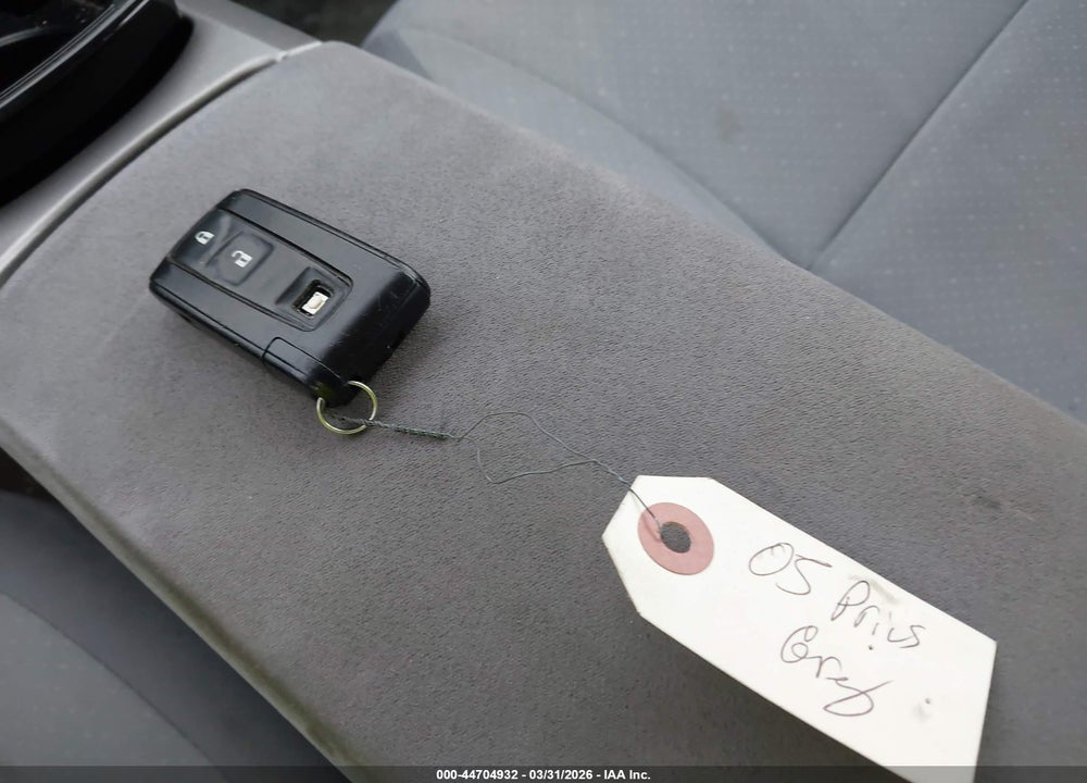 2005 TOYOTA PRIUS VIN: JTDKB20UX57016108