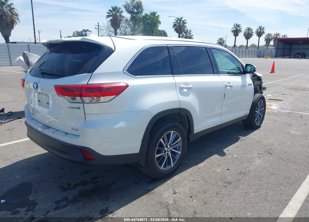 2019 TOYOTA HIGHLANDER HYBRID XLE VIN: 5TDJGRFH0KS064556