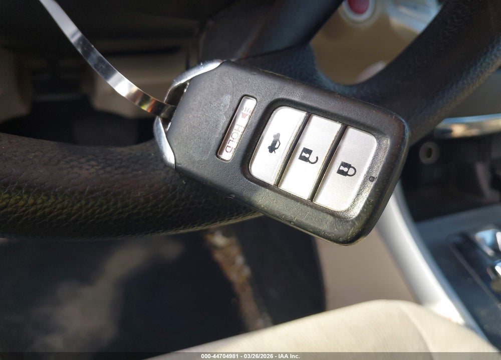 2013 HONDA ACCORD EX VIN: 1HGCR2F75DA066905