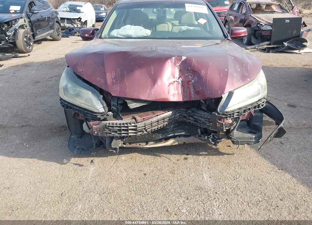 2013 HONDA ACCORD EX VIN: 1HGCR2F75DA066905