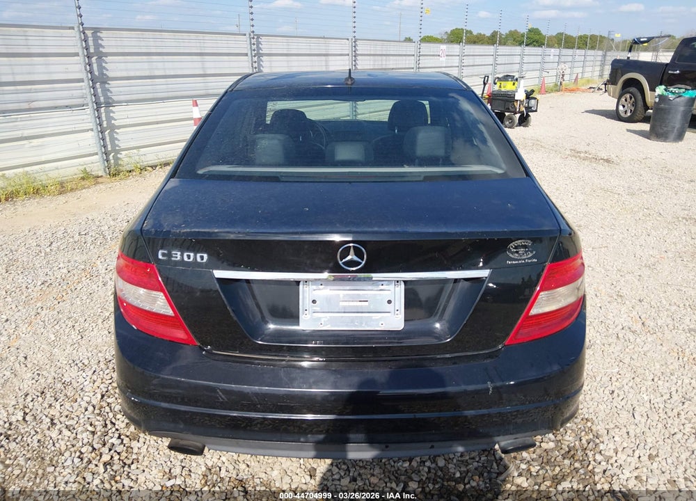 2009 MERCEDES-BENZ C 300 LUXURY/SPORT VIN: WDDGF54X69F200592