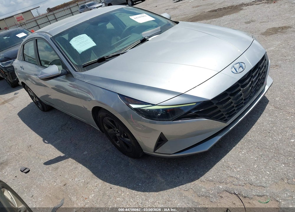 2022 HYUNDAI ELANTRA SEL VIN: 5NPLM4AG7NH065703
