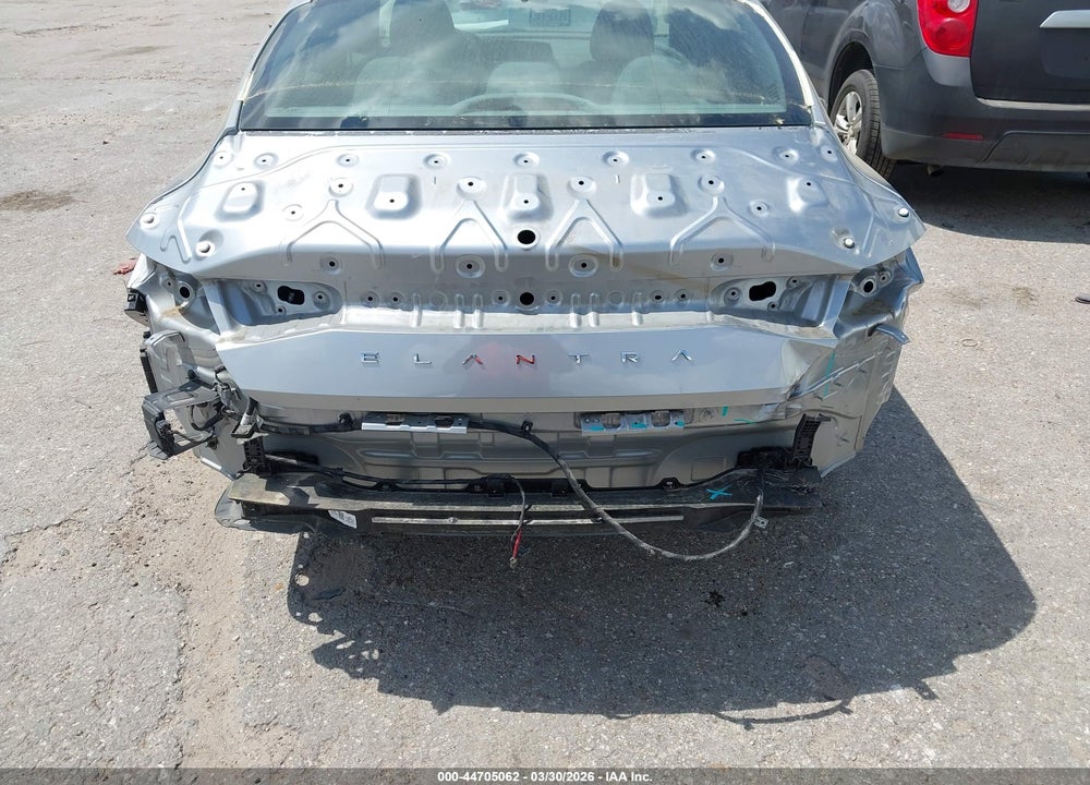 2022 HYUNDAI ELANTRA SEL VIN: 5NPLM4AG7NH065703