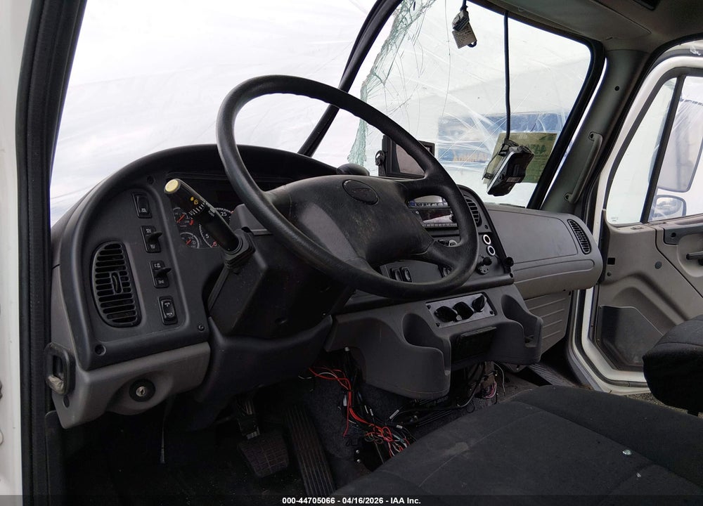 2024 FREIGHTLINER M2 106 VIN: 3ALACWD22RDVD4373