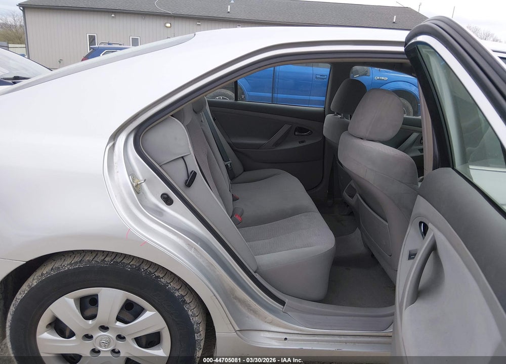 2011 TOYOTA CAMRY LE VIN: 4T1BF3EK6BU155386