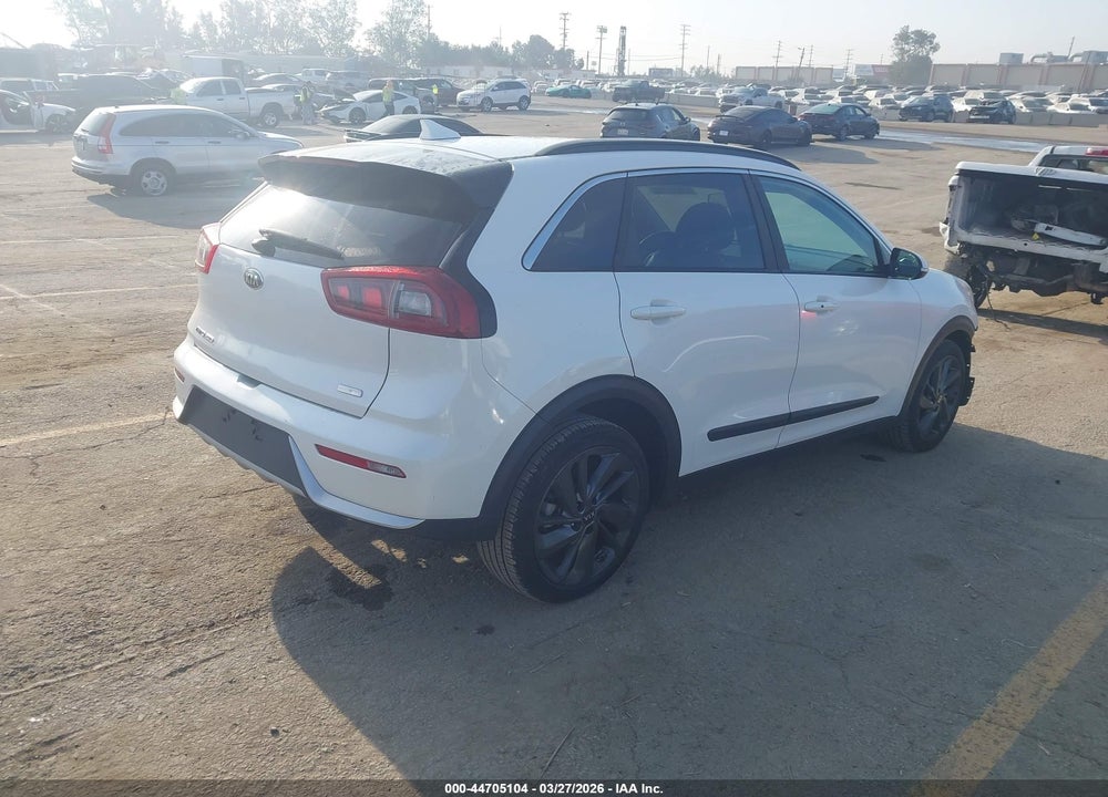 2017 KIA NIRO EX VIN: KNDCC3LC9H5071112