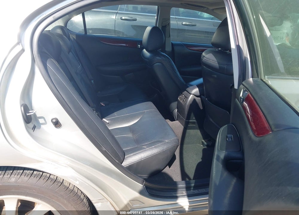 2004 LEXUS ES 330 VIN: JTHBA30G440023354
