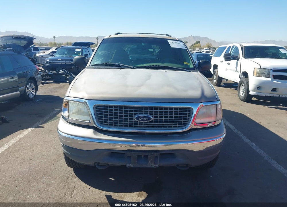 2001 FORD EXPEDITION XLT VIN: 1FMPU16L31LB36743