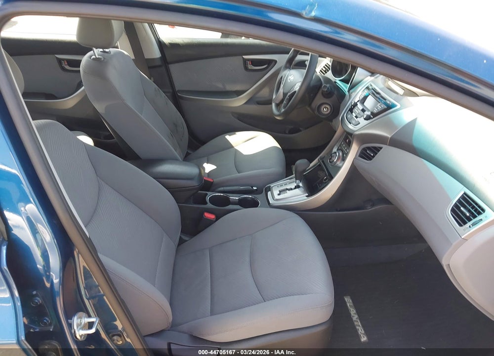 2013 HYUNDAI ELANTRA GLS VIN: KMHDH4AE9DU952954