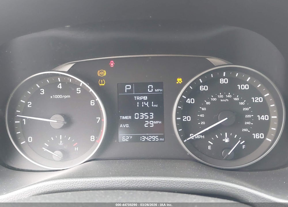 2018 HYUNDAI ELANTRA SE VIN: 5NPD74LF5JH323114