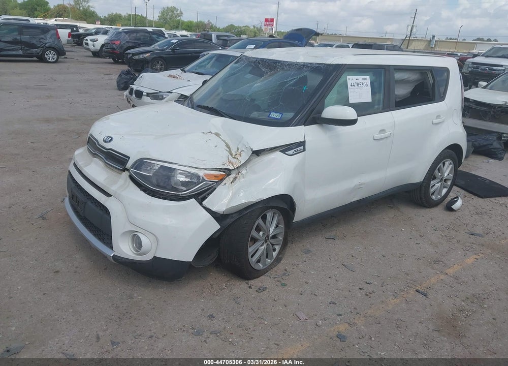 2018 KIA SOUL + VIN: KNDJP3A58J7598388