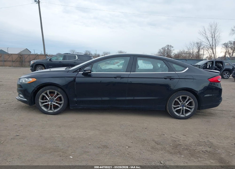 2017 FORD FUSION SE VIN: 3FA6P0HD2HR165885