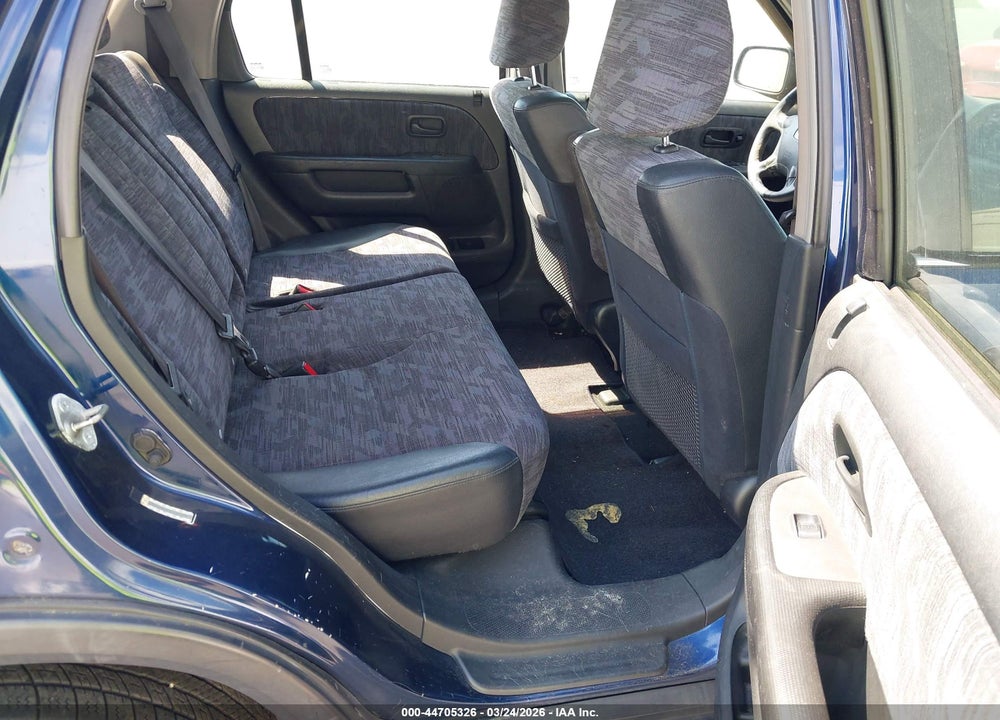 2003 HONDA CR-V LX VIN: SHSRD78403U103929