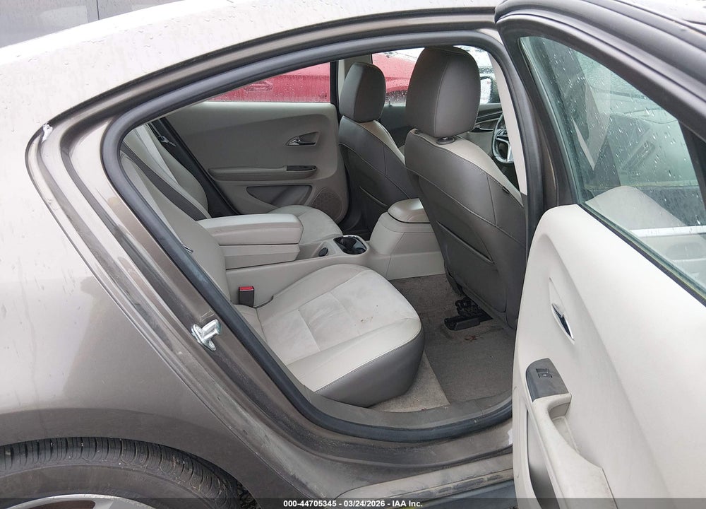 2014 CHEVROLET VOLT VIN: 1G1RD6E46EU173038