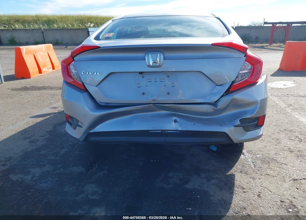 2016 HONDA CIVIC LX VIN: 2HGFC2F57GH554420